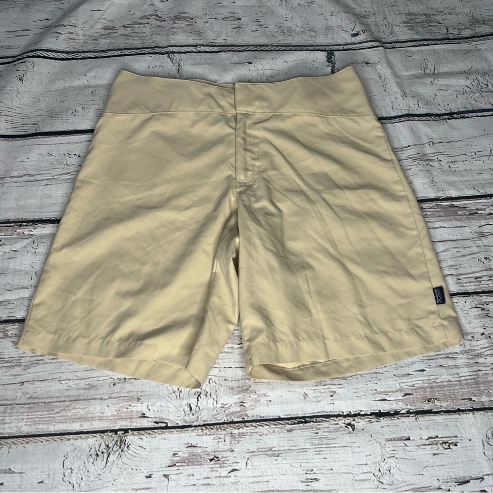 Patagonia Cream Women Shorts Size 8